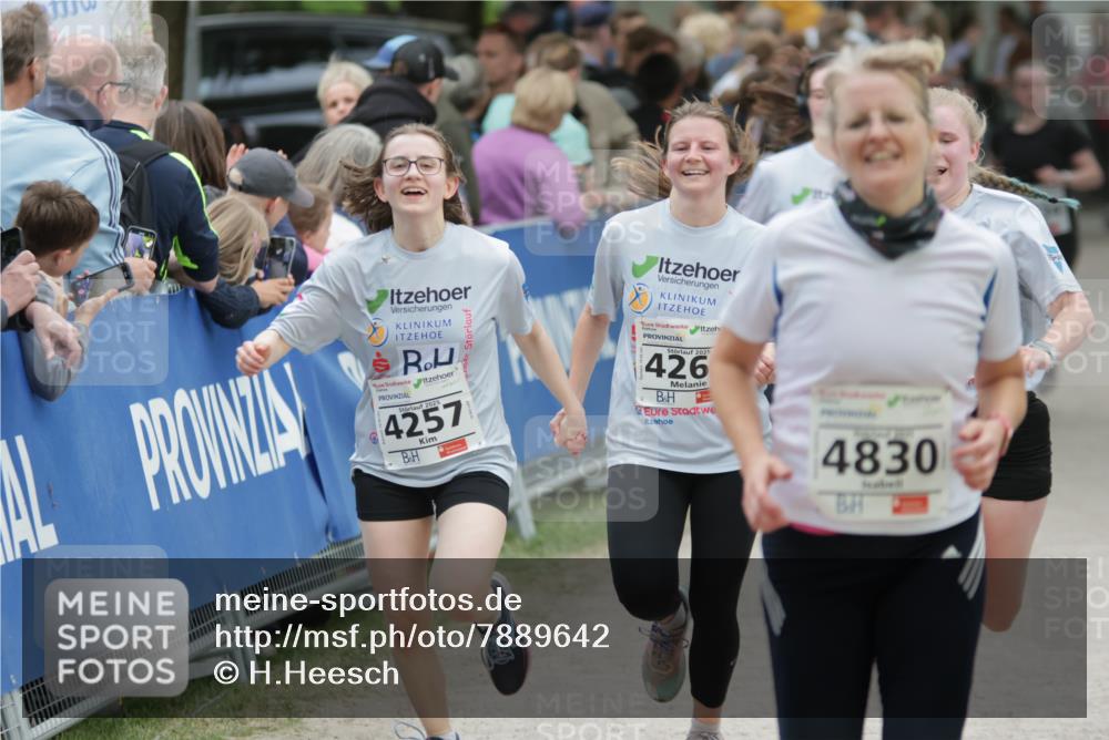 17.05.2025 - Störlauf H.Heesch http://msf.ph/oto/7889642 17.05.2025 19:07:09 Ziel  meine-sportfotos.de