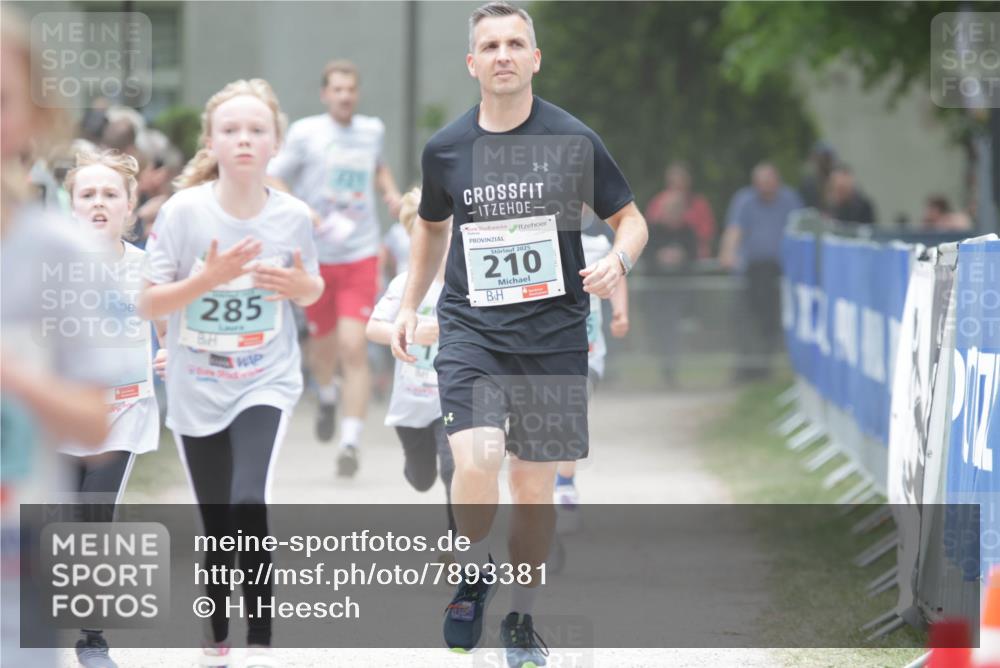 17.05.2025 - Störlauf H.Heesch http://msf.ph/oto/7893381 17.05.2025 13:42:11 Ziel 4, 285, 2025, 210 meine-sportfotos.de