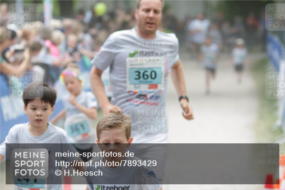 17.05.2025 - Störlauf H.Heesch http://msf.ph/oto/7893429 17.05.2025 13:42:21 Ziel 361, 241, 20, 360 meine-sportfotos.de