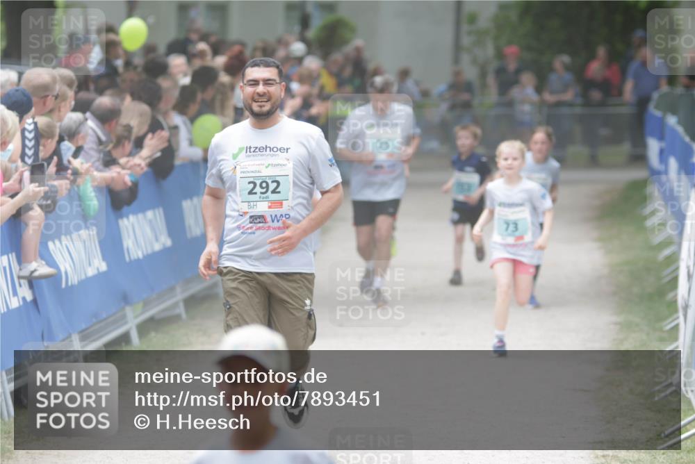 17.05.2025 - Störlauf H.Heesch http://msf.ph/oto/7893451 17.05.2025 13:42:28 Ziel 2025, 292, 73 meine-sportfotos.de