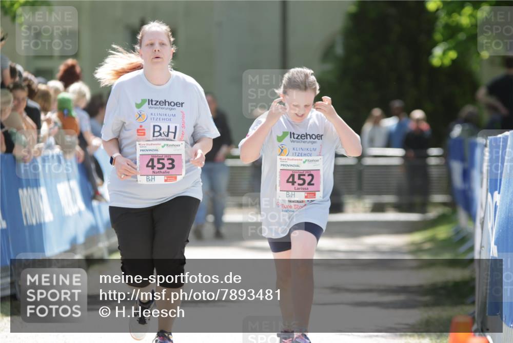 17.05.2025 - Störlauf H.Heesch http://msf.ph/oto/7893481 17.05.2025 14:03:22 Ziel 2025, 453, 2025, 452 meine-sportfotos.de