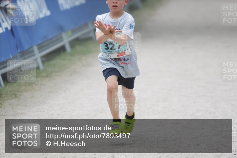 17.05.2025 - Störlauf H.Heesch http://msf.ph/oto/7893497 17.05.2025 13:42:40 Ziel 2, 327 meine-sportfotos.de