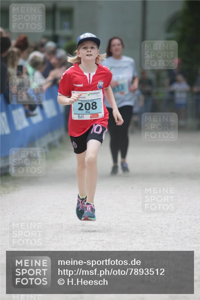 17.05.2025 - Störlauf H.Heesch http://msf.ph/oto/7893512 17.05.2025 13:42:47 Ziel 2025, 208, 10 meine-sportfotos.de