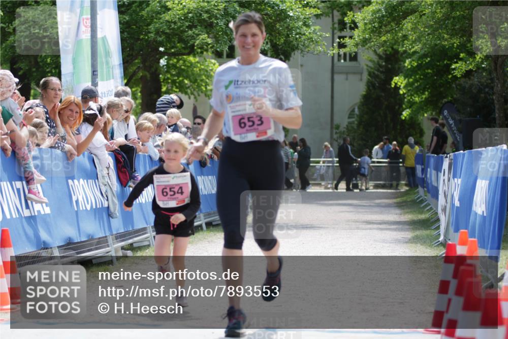 17.05.2025 - Störlauf H.Heesch http://msf.ph/oto/7893553 17.05.2025 14:05:00 Ziel 654, 653 meine-sportfotos.de