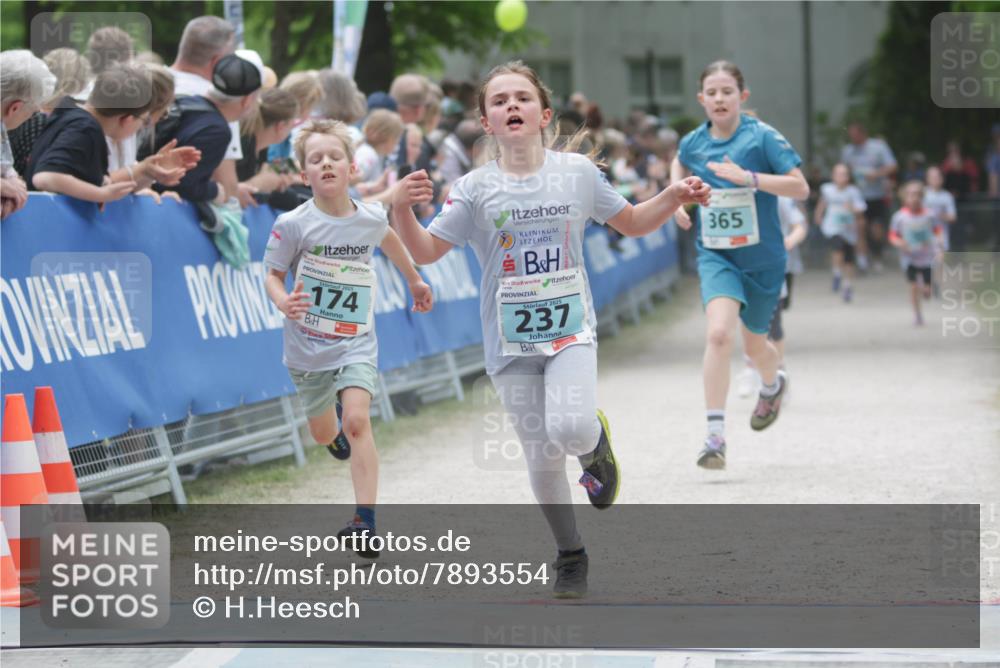 17.05.2025 - Störlauf H.Heesch http://msf.ph/oto/7893554 17.05.2025 13:43:03 Ziel 2025, 174, 2025, 237, 365 meine-sportfotos.de