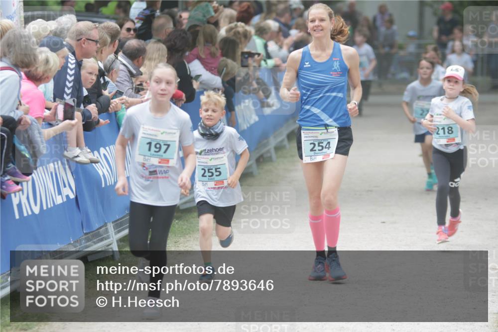 17.05.2025 - Störlauf H.Heesch http://msf.ph/oto/7893646 17.05.2025 13:43:29 Ziel 197, 255, 254, 218, 9 meine-sportfotos.de