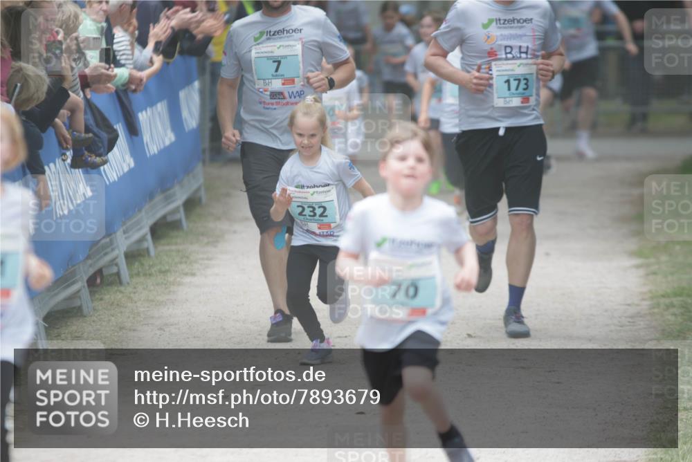 17.05.2025 - Störlauf H.Heesch http://msf.ph/oto/7893679 17.05.2025 13:43:42 Ziel 173, 232, 70 meine-sportfotos.de