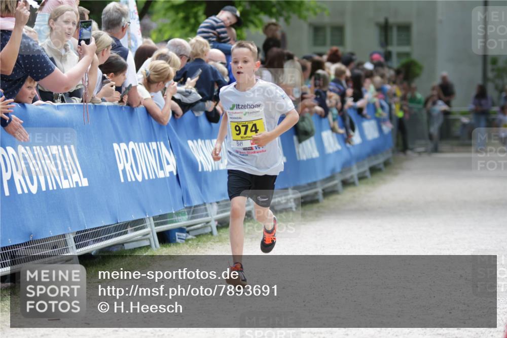 17.05.2025 - Störlauf H.Heesch http://msf.ph/oto/7893691 17.05.2025 14:09:44 Ziel 2025, 974 meine-sportfotos.de