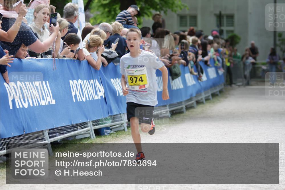 17.05.2025 - Störlauf H.Heesch http://msf.ph/oto/7893694 17.05.2025 14:09:44 Ziel 974 meine-sportfotos.de
