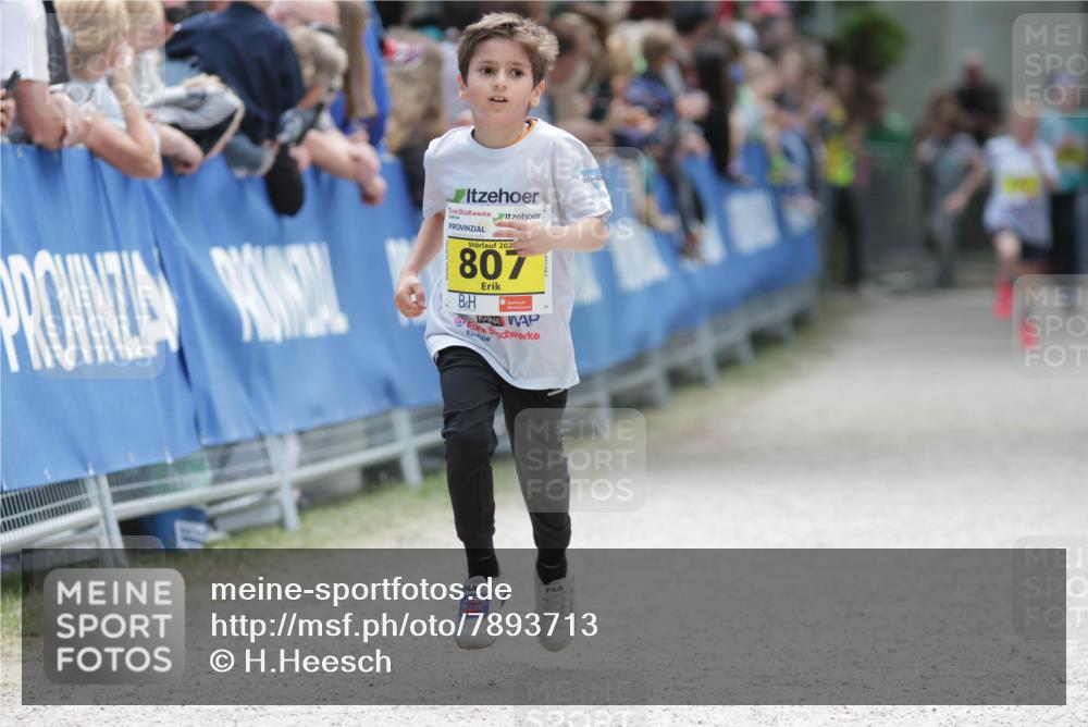 17.05.2025 - Störlauf H.Heesch http://msf.ph/oto/7893713 17.05.2025 14:09:53 Ziel 202, 807 meine-sportfotos.de