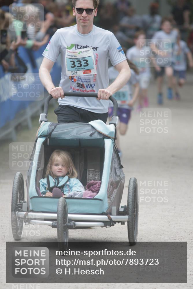 17.05.2025 - Störlauf H.Heesch http://msf.ph/oto/7893723 17.05.2025 13:43:54 Ziel 2025, 333 meine-sportfotos.de