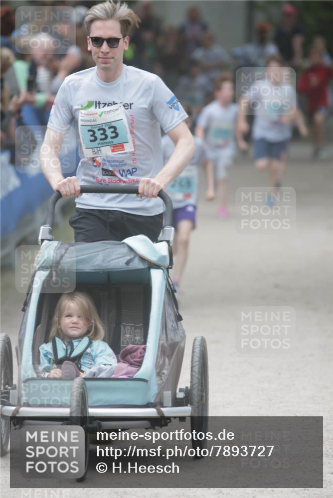 17.05.2025 - Störlauf H.Heesch http://msf.ph/oto/7893727 17.05.2025 13:43:54 Ziel 2025, 333 meine-sportfotos.de