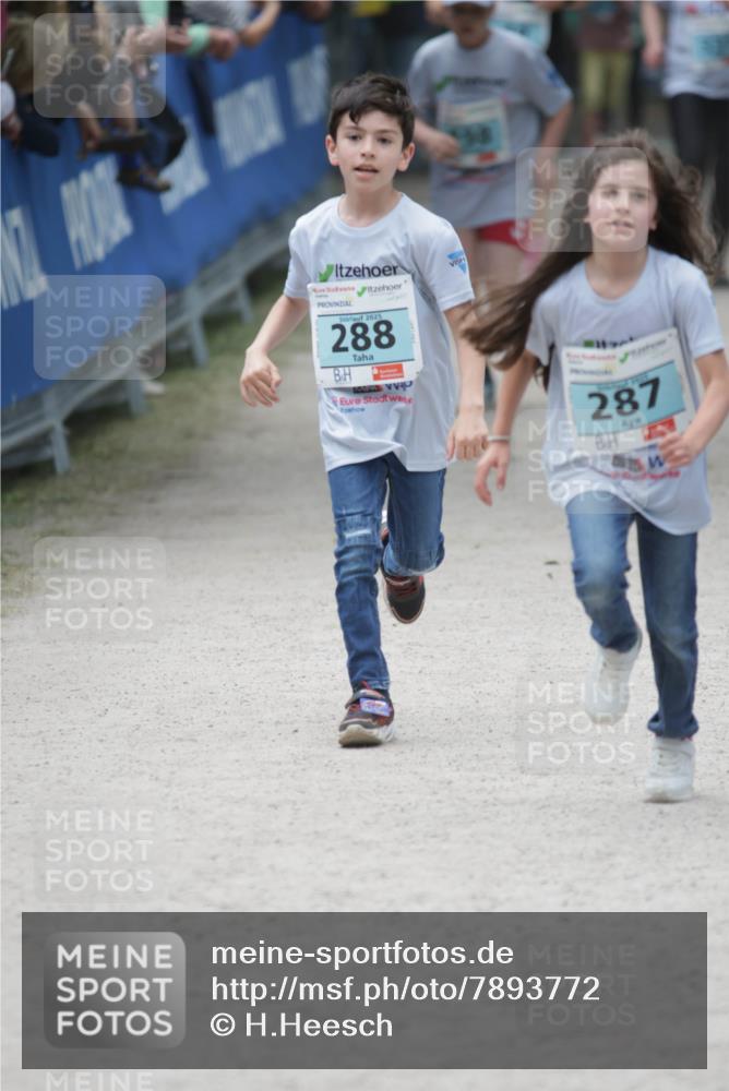 17.05.2025 - Störlauf H.Heesch http://msf.ph/oto/7893772 17.05.2025 13:44:05 Ziel 2025, 288, 287 meine-sportfotos.de