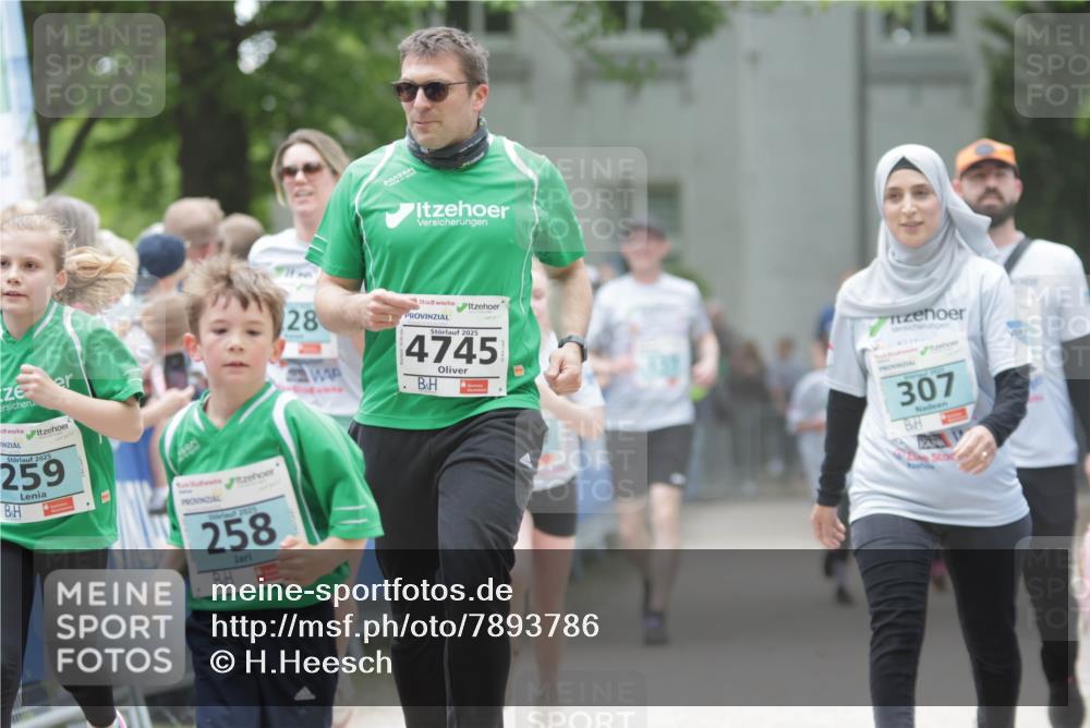 17.05.2025 - Störlauf H.Heesch http://msf.ph/oto/7893786 17.05.2025 13:44:16 Ziel 2025, 259, 2025, 258, 28, 2025, 4745, 22, 307 meine-sportfotos.de