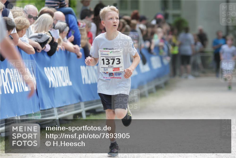 17.05.2025 - Störlauf H.Heesch http://msf.ph/oto/7893905 17.05.2025 14:10:55 Ziel 2025, 1373, 27 meine-sportfotos.de