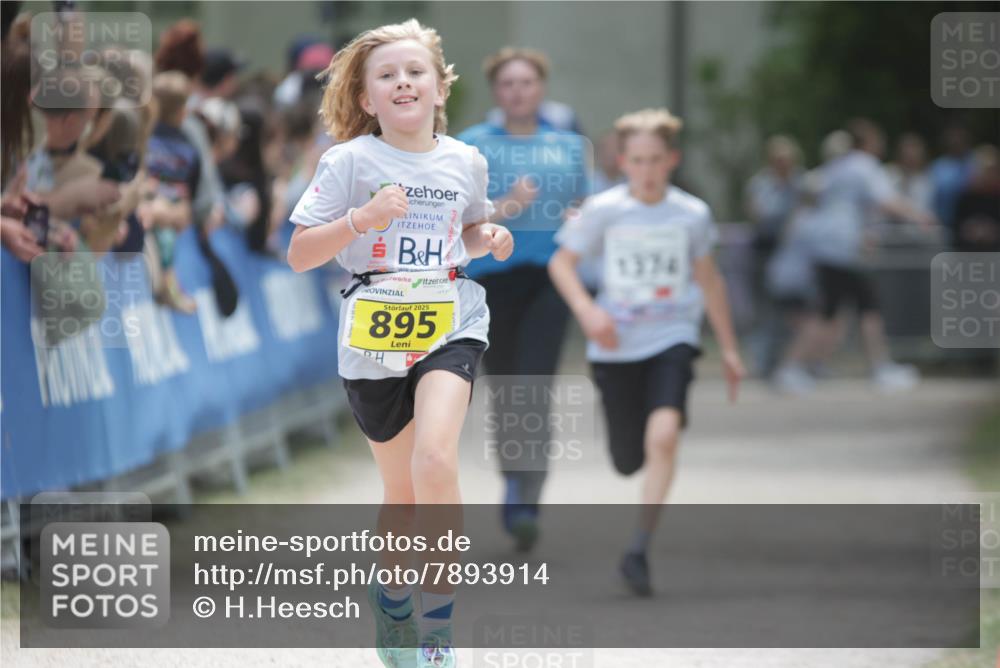 17.05.2025 - Störlauf H.Heesch http://msf.ph/oto/7893914 17.05.2025 14:11:03 Ziel 2025, 895, 1374 meine-sportfotos.de