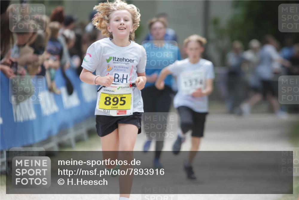 17.05.2025 - Störlauf H.Heesch http://msf.ph/oto/7893916 17.05.2025 14:11:03 Ziel 2025, 895, 74 meine-sportfotos.de