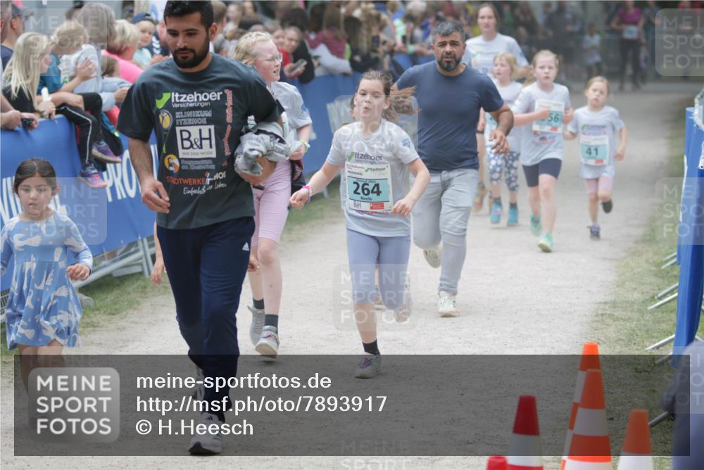17.05.2025 - Störlauf H.Heesch http://msf.ph/oto/7893917 17.05.2025 13:44:56 Ziel 264, 41 meine-sportfotos.de