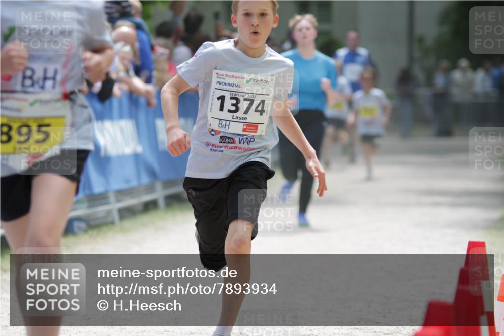 17.05.2025 - Störlauf H.Heesch http://msf.ph/oto/7893934 17.05.2025 14:11:06 Ziel 895, 2025, 1374, 3 meine-sportfotos.de