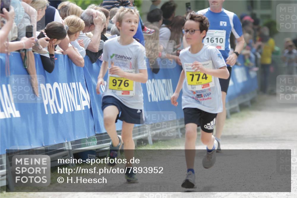 17.05.2025 - Störlauf H.Heesch http://msf.ph/oto/7893952 17.05.2025 14:11:11 Ziel 1610, 976, 774 meine-sportfotos.de