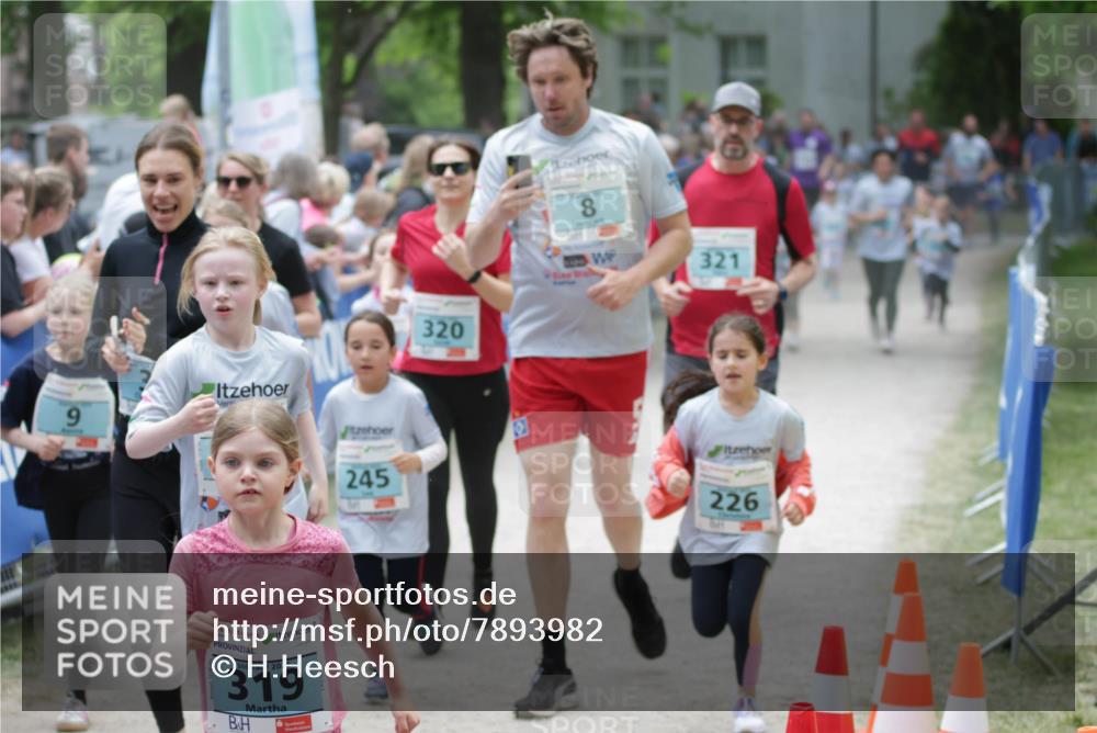 17.05.2025 - Störlauf H.Heesch http://msf.ph/oto/7893982 17.05.2025 13:45:15 Ziel 9, 2025, 319, 320, 8, 321, 245, 226 meine-sportfotos.de