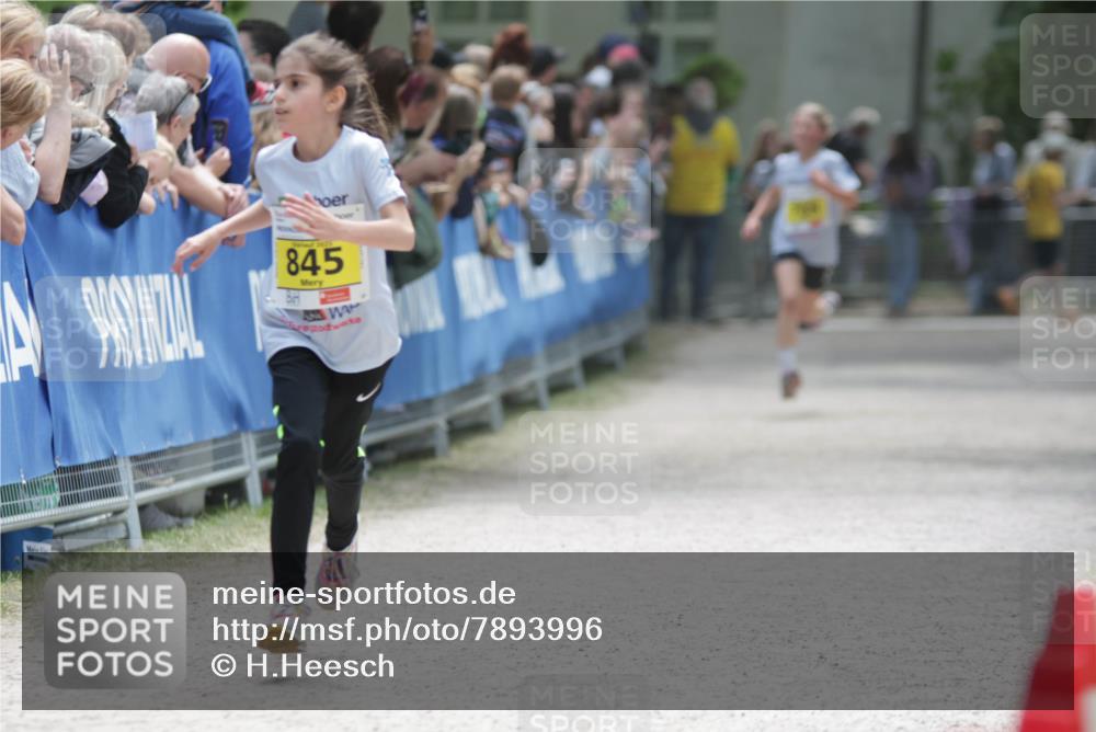 17.05.2025 - Störlauf H.Heesch http://msf.ph/oto/7893996 17.05.2025 14:11:20 Ziel 9, 845 meine-sportfotos.de