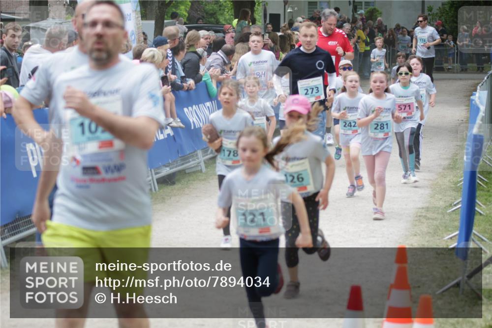 17.05.2025 - Störlauf H.Heesch http://msf.ph/oto/7894034 17.05.2025 13:45:34 Ziel 10, 178, 126, 121, 273, 128, 571, 242, 281, 114 meine-sportfotos.de