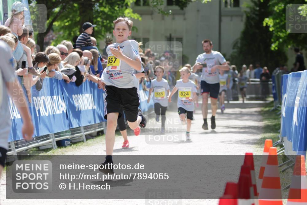 17.05.2025 - Störlauf H.Heesch http://msf.ph/oto/7894065 17.05.2025 14:11:53 Ziel 857, 745, 824 meine-sportfotos.de