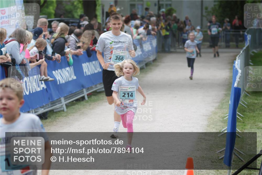 17.05.2025 - Störlauf H.Heesch http://msf.ph/oto/7894104 17.05.2025 13:45:49 Ziel 12, 366, 155, 2025, 214, 5 meine-sportfotos.de