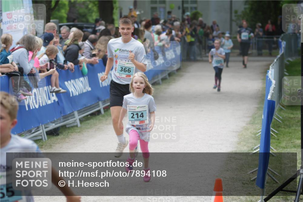 17.05.2025 - Störlauf H.Heesch http://msf.ph/oto/7894108 17.05.2025 13:45:49 Ziel 12, 55, 366, 2025, 214 meine-sportfotos.de