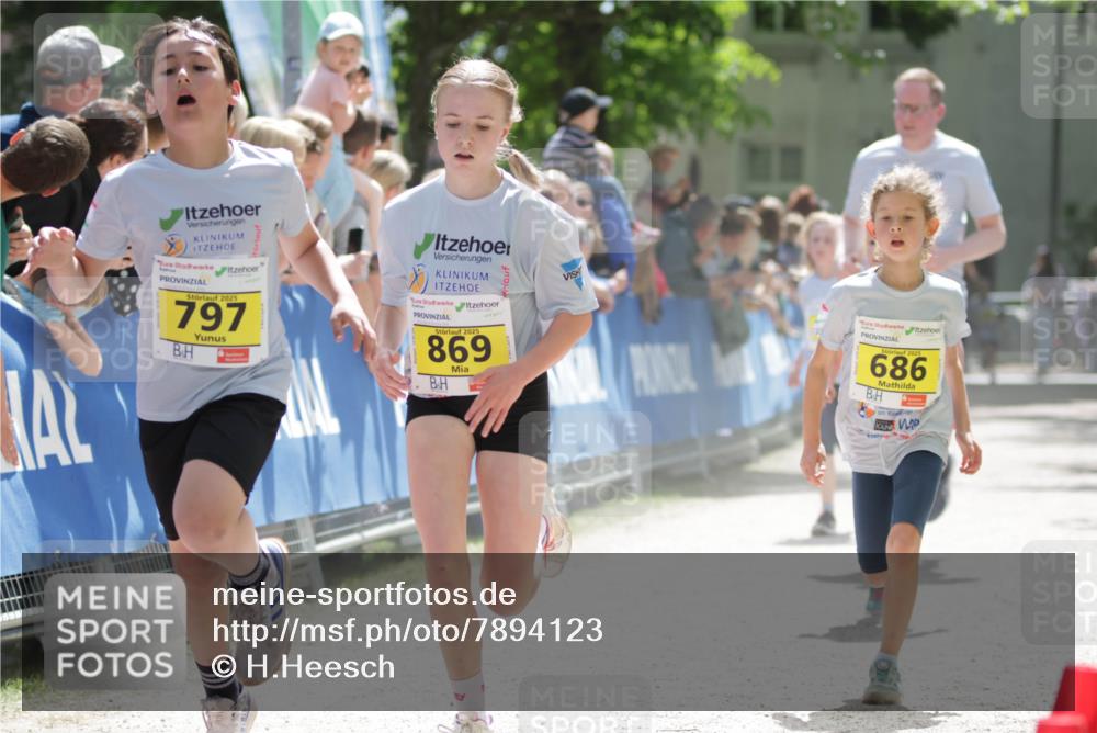17.05.2025 - Störlauf H.Heesch http://msf.ph/oto/7894123 17.05.2025 14:12:05 Ziel 2025, 797, 2025, 869, 2025, 686 meine-sportfotos.de