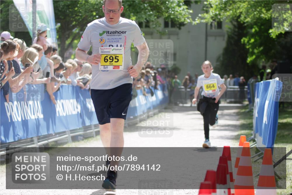 17.05.2025 - Störlauf H.Heesch http://msf.ph/oto/7894142 17.05.2025 14:12:07 Ziel 2025, 695, 864 meine-sportfotos.de