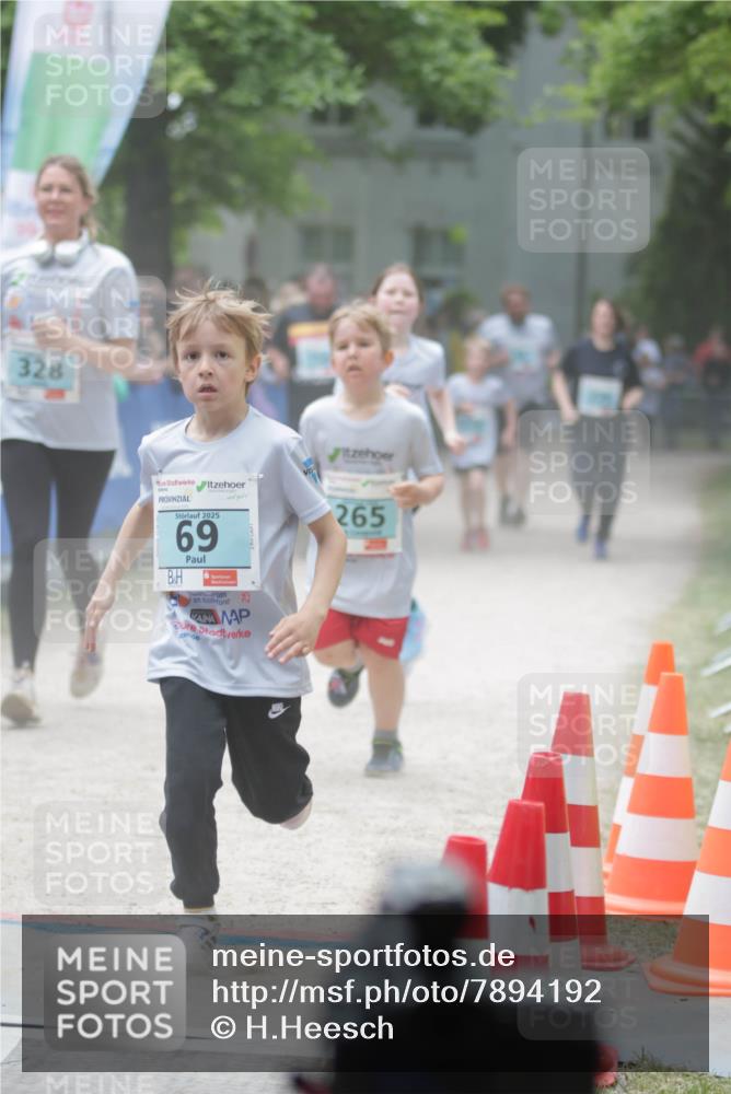 17.05.2025 - Störlauf H.Heesch http://msf.ph/oto/7894192 17.05.2025 13:46:19 Ziel 328, 2025, 69, 3, 25, 265 meine-sportfotos.de
