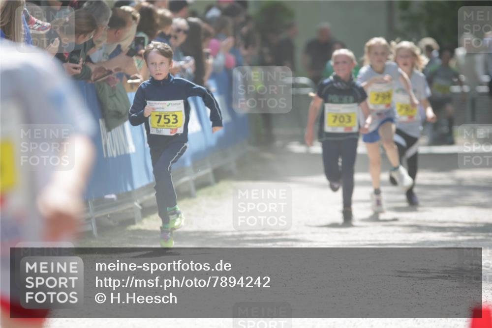 17.05.2025 - Störlauf H.Heesch http://msf.ph/oto/7894242 17.05.2025 14:12:29 Ziel 753, 703 meine-sportfotos.de