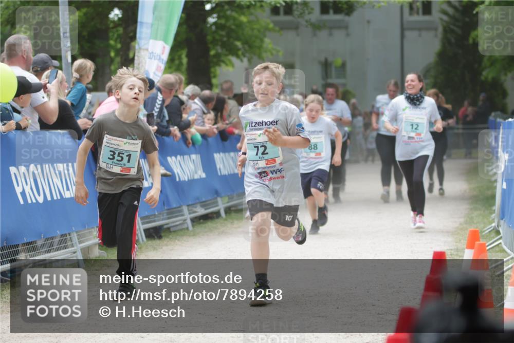 17.05.2025 - Störlauf H.Heesch http://msf.ph/oto/7894258 17.05.2025 13:46:40 Ziel 2025, 351, 2025, 72, 88, 12, 10 meine-sportfotos.de