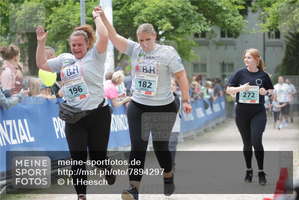 17.05.2025 - Störlauf H.Heesch http://msf.ph/oto/7894297 17.05.2025 13:46:47 Ziel 2025, 196, 182, 272 meine-sportfotos.de