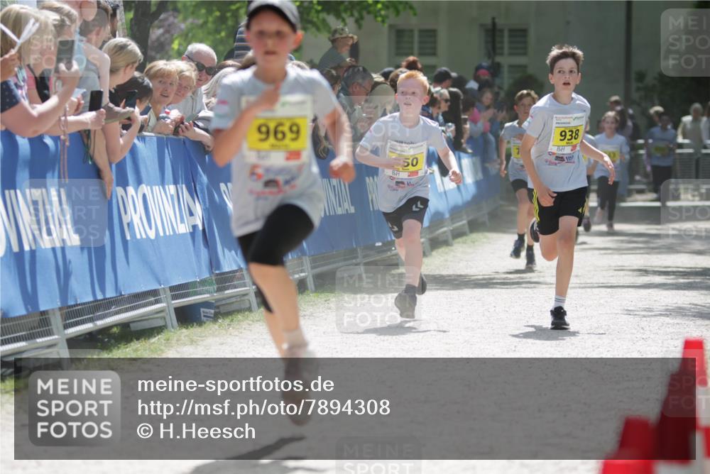17.05.2025 - Störlauf H.Heesch http://msf.ph/oto/7894308 17.05.2025 14:12:42 Ziel 969, 50, 938 meine-sportfotos.de