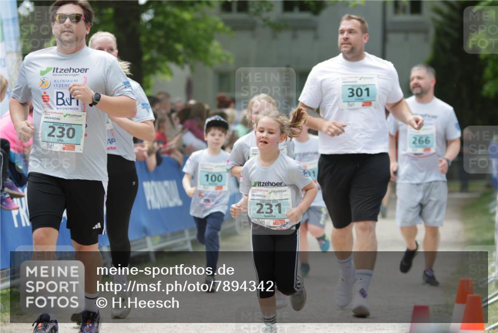 17.05.2025 - Störlauf H.Heesch http://msf.ph/oto/7894342 17.05.2025 13:46:55 Ziel 230, 100, 2025, 231, 301, 266 meine-sportfotos.de