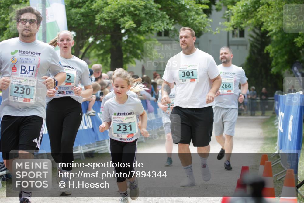 17.05.2025 - Störlauf H.Heesch http://msf.ph/oto/7894344 17.05.2025 13:46:57 Ziel 2025, 230, 2, 2025, 231, 301, 266 meine-sportfotos.de