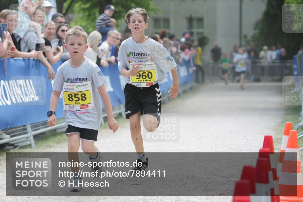 17.05.2025 - Störlauf H.Heesch http://msf.ph/oto/7894411 17.05.2025 14:13:34 Ziel 2025, 858, 2025, 960 meine-sportfotos.de