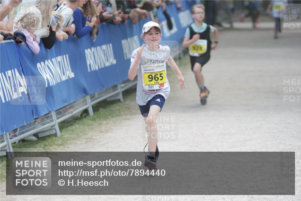 17.05.2025 - Störlauf H.Heesch http://msf.ph/oto/7894440 17.05.2025 14:13:52 Ziel 2025, 965, 928 meine-sportfotos.de