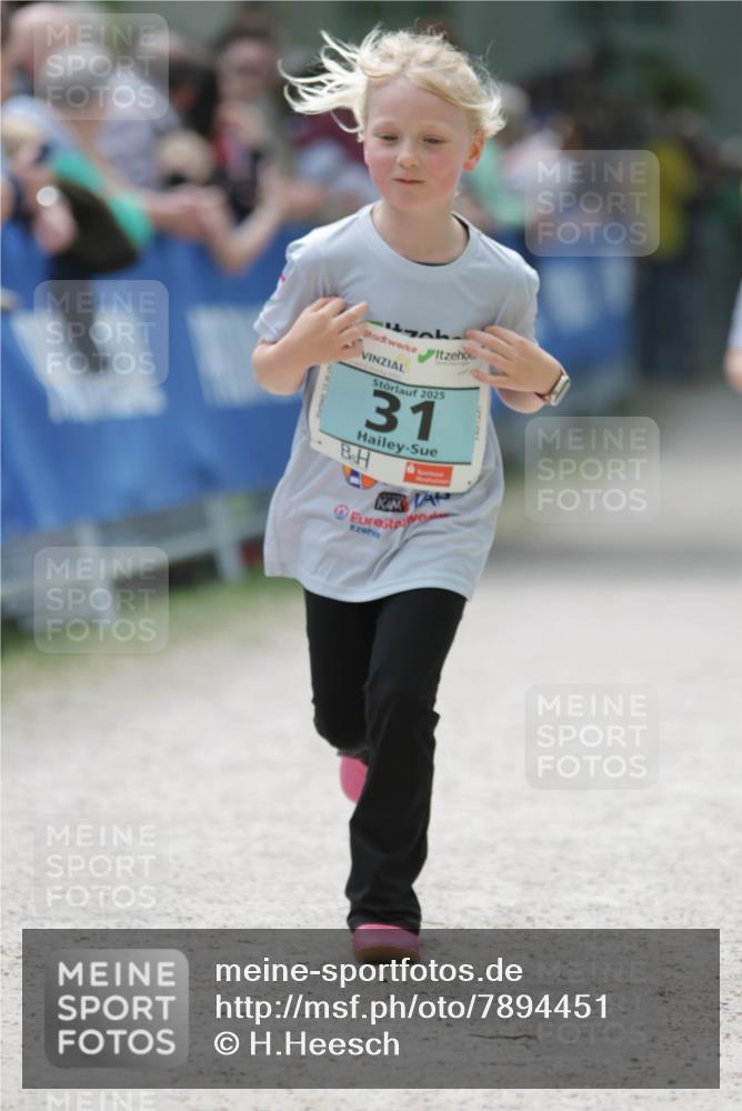 17.05.2025 - Störlauf H.Heesch http://msf.ph/oto/7894451 17.05.2025 13:47:28 Ziel 2025, 31 meine-sportfotos.de