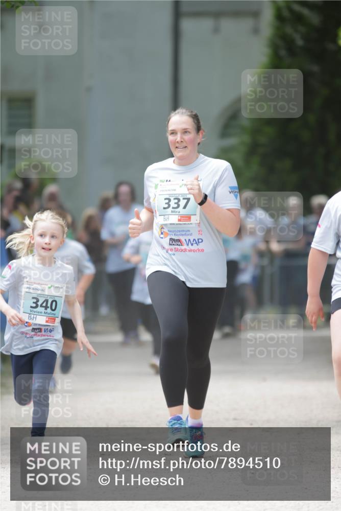 17.05.2025 - Störlauf H.Heesch http://msf.ph/oto/7894510 17.05.2025 13:47:50 Ziel 2025, 340, 2025, 337, 25 meine-sportfotos.de