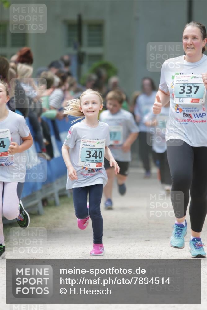 17.05.2025 - Störlauf H.Heesch http://msf.ph/oto/7894514 17.05.2025 13:47:51 Ziel 4, 2025, 340, 2025, 337, 2 meine-sportfotos.de