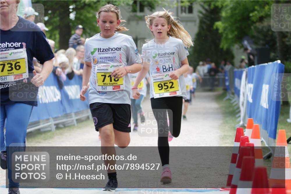 17.05.2025 - Störlauf H.Heesch http://msf.ph/oto/7894527 17.05.2025 14:14:06 Ziel 2025, 736, 718, 2025, 952 meine-sportfotos.de