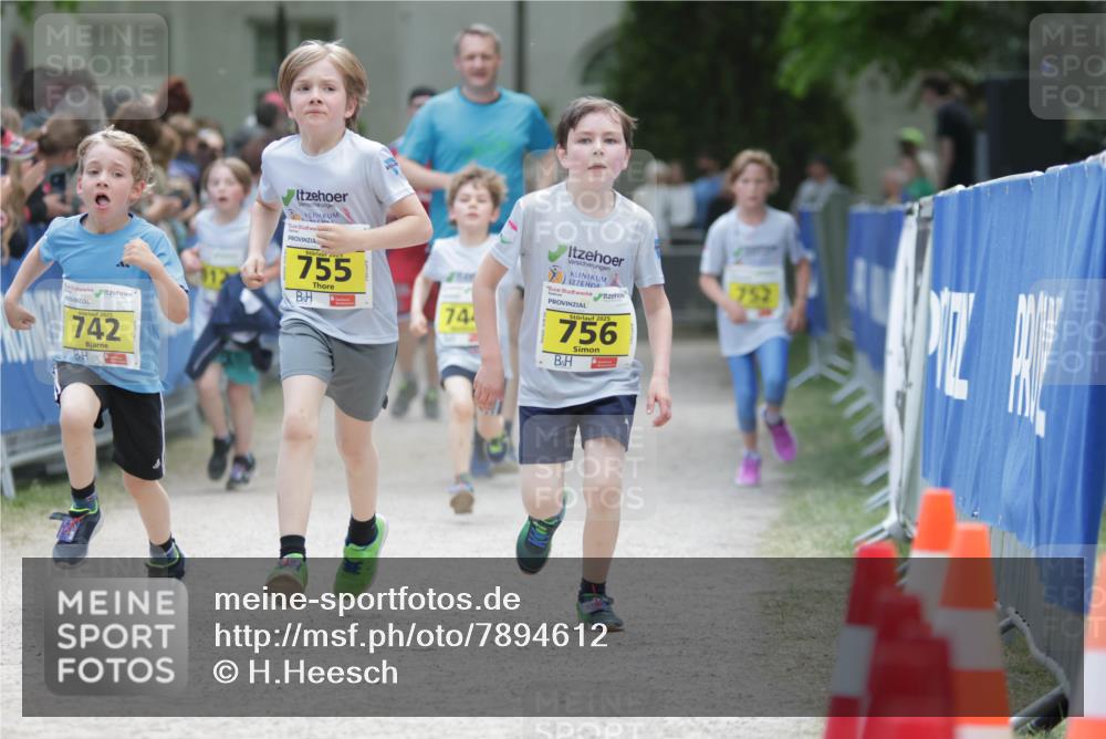 17.05.2025 - Störlauf H.Heesch http://msf.ph/oto/7894612 17.05.2025 14:14:18 Ziel 742, 755, 74, 2025, 756, 752 meine-sportfotos.de
