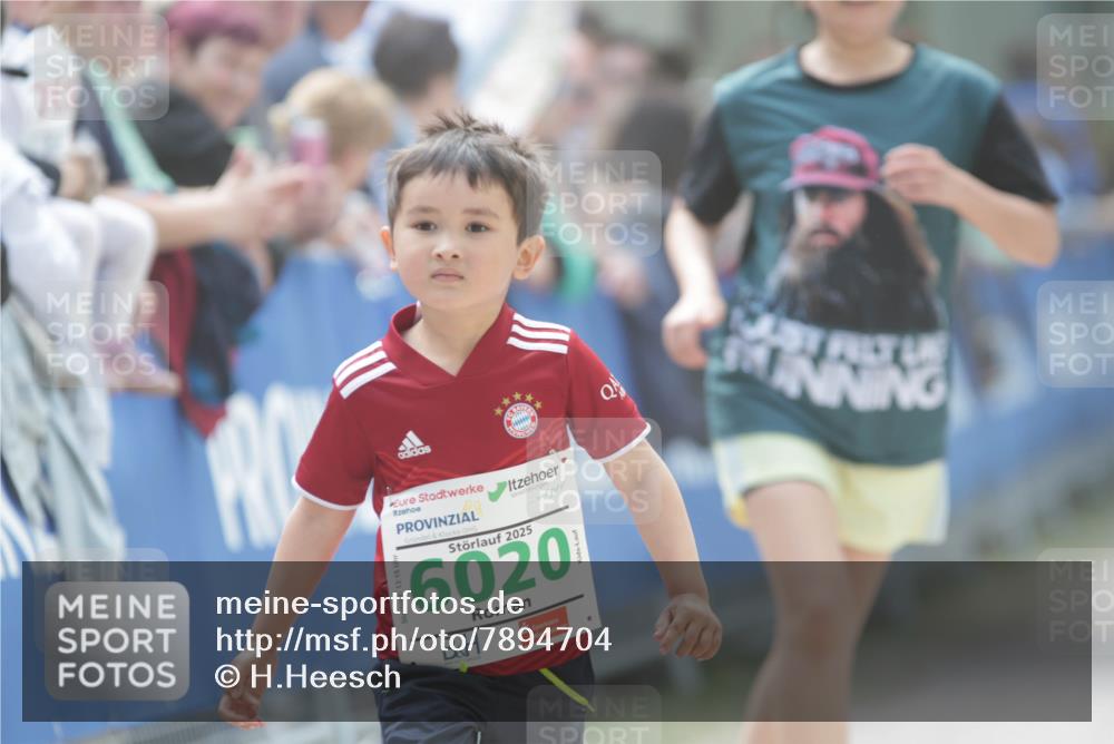 17.05.2025 - Störlauf H.Heesch http://msf.ph/oto/7894704 17.05.2025 13:50:20 Ziel 13, 15, 2025, 6020 meine-sportfotos.de