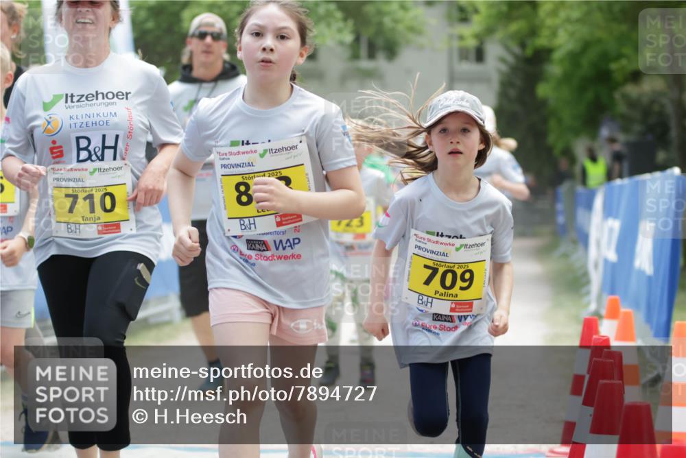 17.05.2025 - Störlauf H.Heesch http://msf.ph/oto/7894727 17.05.2025 14:14:38 Ziel 2025, 710, 2025, 8, 200, 2025, 709 meine-sportfotos.de