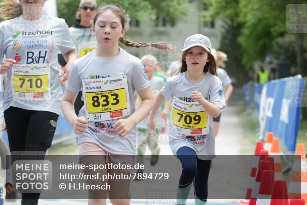 17.05.2025 - Störlauf H.Heesch http://msf.ph/oto/7894729 17.05.2025 14:14:38 Ziel 2025, 710, 2, 2025, 833, 2025, 709 meine-sportfotos.de
