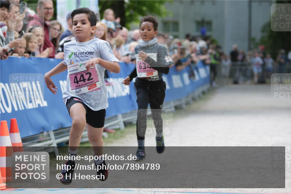 17.05.2025 - Störlauf H.Heesch http://msf.ph/oto/7894789 17.05.2025 13:54:28 Ziel 2025, 442, 00, 634 meine-sportfotos.de